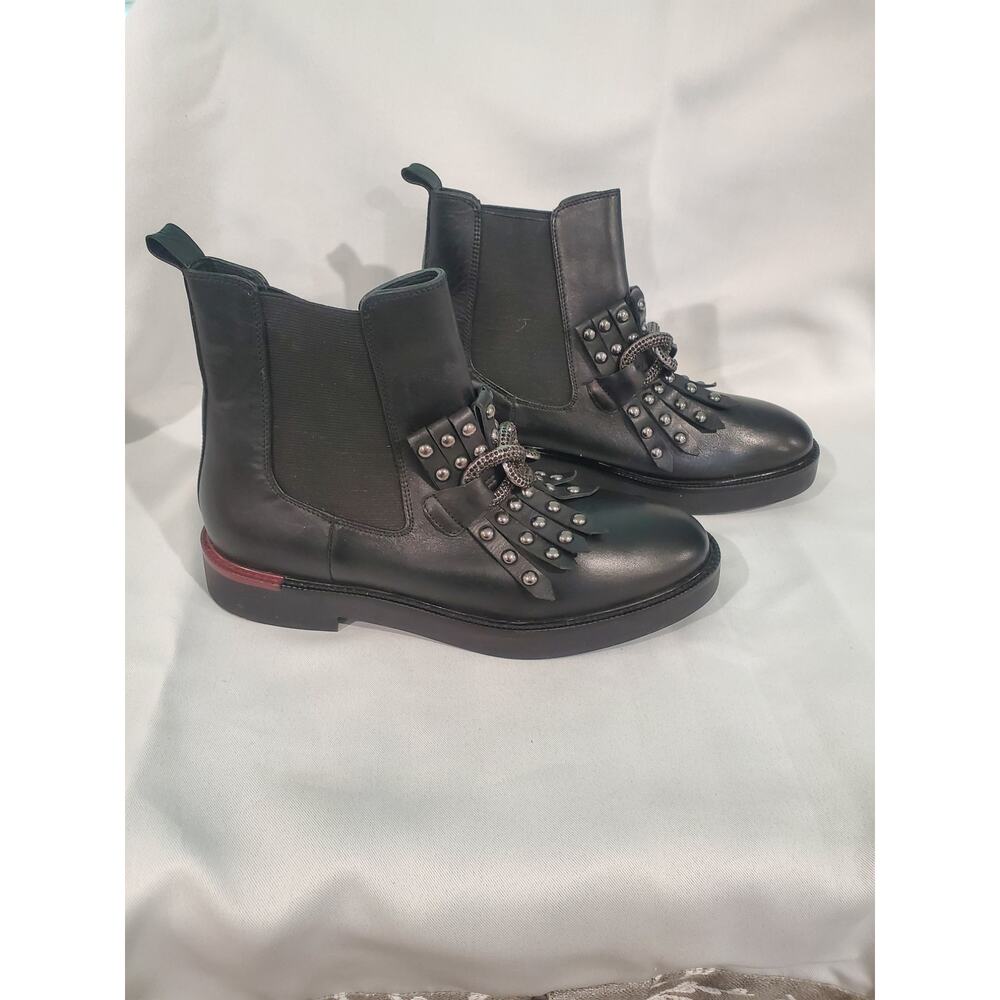 Saint G Kylie Black Boots size 11.s58